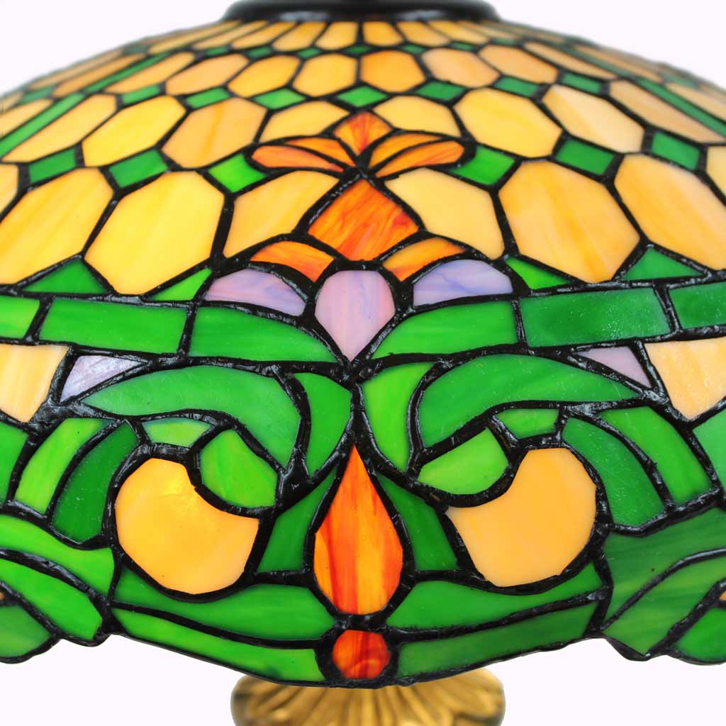 Colonial Tiffany Table Lamp